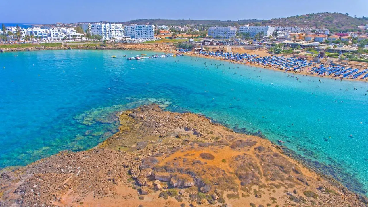 ****  Odessa Beach Hotel 普罗塔拉斯 塞浦路斯